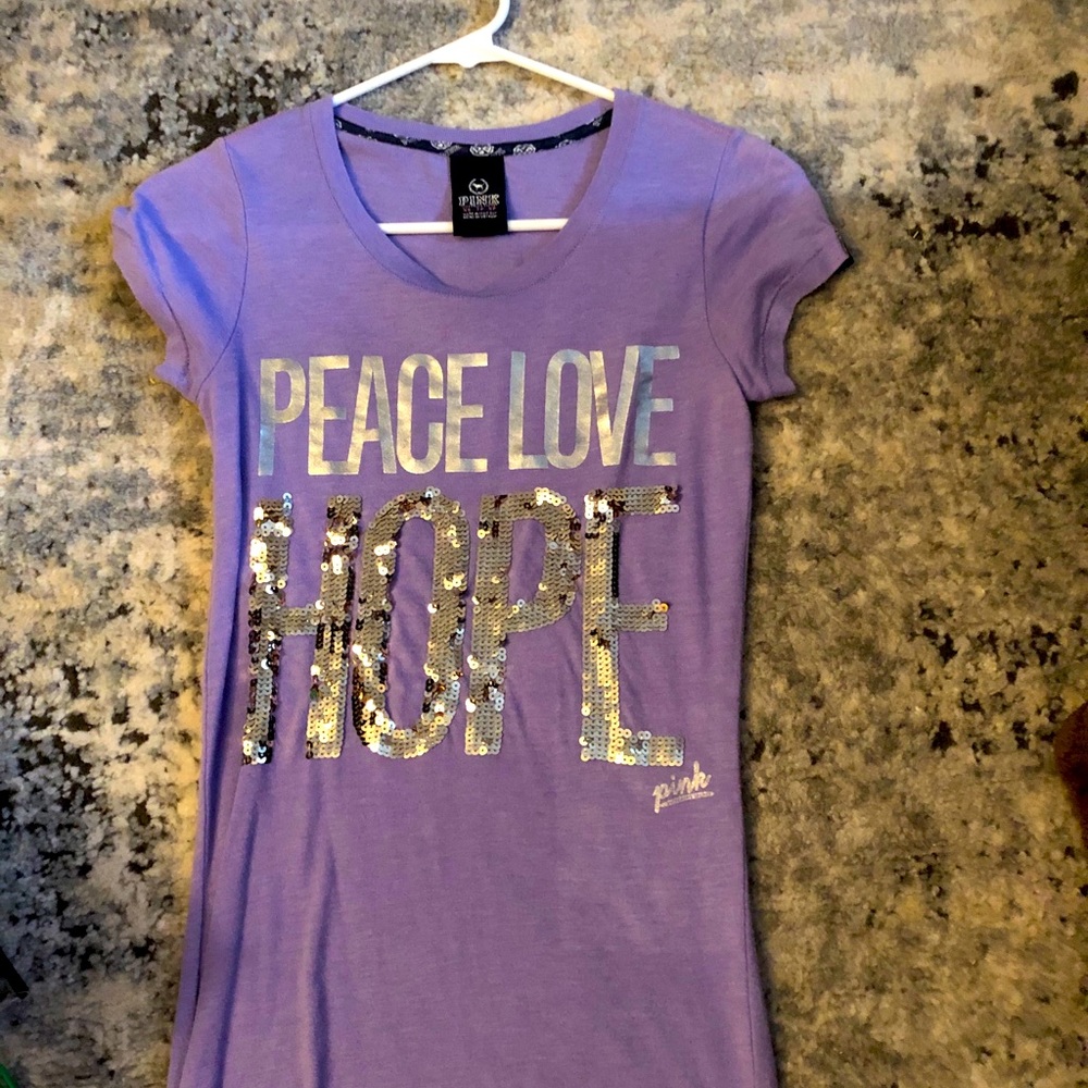 VS Pink T-shirt